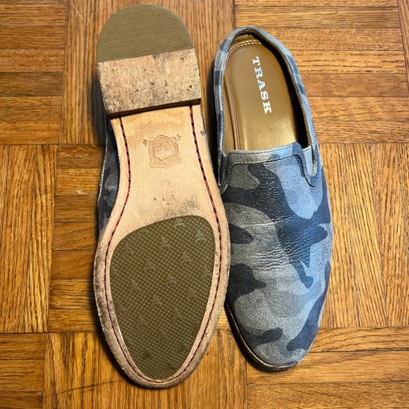TRASK brand backless loafers in grey camo (US Women’s 8) - Picture 3 of 4